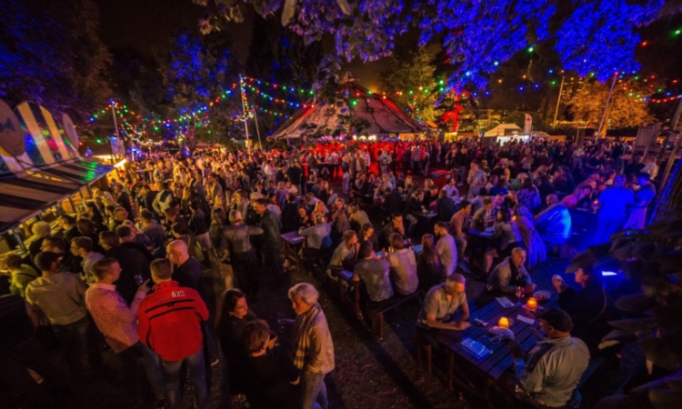 Kannen en Kruiken Maastricht 2019 by night